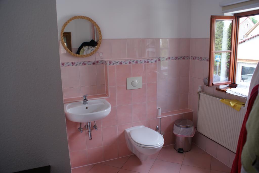 Pokoje Goscinne U Eweliny Bogatynia Room photo